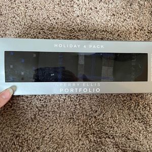 Men’s new Perry Ellis Dress Socks